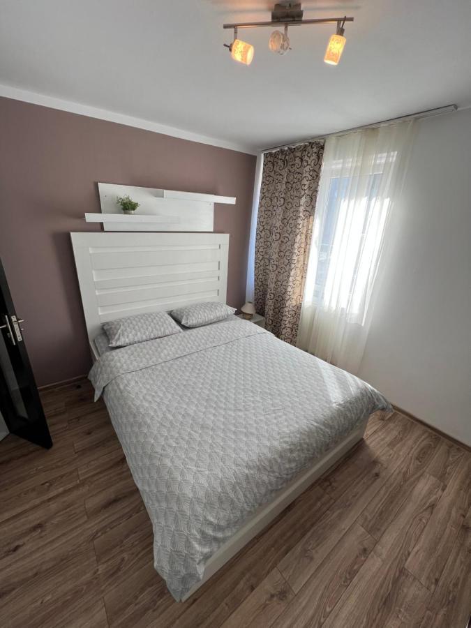 Nordic Sunny Apartment スチャヴァ エクステリア 写真